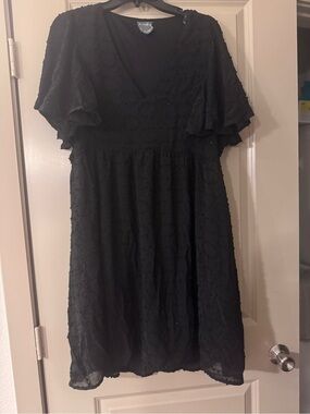 ARULA Black V-Neck Midi Dress with Flutter Sleeves